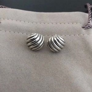 David Yurman Sculpted Earrings 14mm